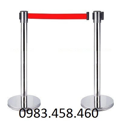 Cột chắn inox ᶲ63 dây kéo 3m